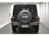 リアから見てもJeepだとすぐに分かります。