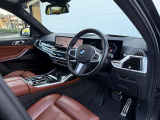BMW専門のメカニックが、100項目にも上るポイントを徹底的にチェック。交換基準に達した部品があれば、弊社負担にて交換後、お客様へご納車致します。