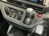 発進時から滑らかに加速する無段階変速のCVTはストップ&ゴーの多い街の中も快適です