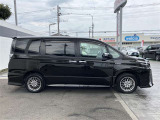自動車保険も取り扱っております。無料の証券診断も行っておりますので、お気軽にスタッフまでご相談下さい!