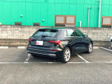 遠方へのご納車も承っております。 ご納車後は最寄のアウディ正規ディーラーで点検整備や保証修理が受けられます。