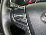 ステアリングスイッチ装備!運転しながら手元でオーディオの操作などができます。