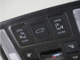 ◆両側電動スライドドア◆狭い駐車場でも乗り降りが楽々♪お子様が隣の車にドアを当ててしまう心配もございません!小さなお子様連れの方もこれで安心。
