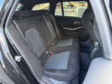弊社お客様より頂いた下取車やデモカーが在庫の殆どを占めています。車の経歴や整備記録が分かり、ご安心してお車をお選び頂ける正規ディーラーならではのラインナップでございます。