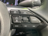 【レーダークルーズコントロール】高速道路での長距離走行が楽に!!自動で速度を保つクルーズコントロールが、衝突軽減システムと連携し、前方の車両を感知して車間を保つように速度調節してくれます!!