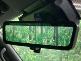 【デジタルインナーミラー】後席の大きな荷物や同乗者で後方が確認しづらい時でも安心!カメラが撮影した車両後方の映像をルームミラー内に表示。クリアな視界で状況の確認が可能です!