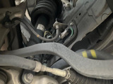 お車を安心してお乗りいただく為には、足回りの定期点検が欠かせません。サービスサポート(有償保証)では無料点検もご提供しており、安心のカーライフをお過ごしいただけるサポート体制が整っています。