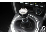 大好評のボディコーティング「ハイモースコート」もご納車までに施工可能。雨染みや線傷など中古車だからと諦めていませんか?ピカピカの状態でお乗り出しいただけます。