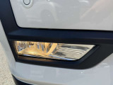 【ライトランプ】暗い夜道やトンネル内など明るい光で照らして運転をサポート。危険な暗所もこれで安心!