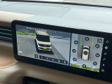 日産の最新技術! 3Dモニターで周りの障害物を見ることができます。
