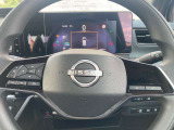 ステアリングスイッチ搭載!ハンドルひとつで手を離さなくても運転中視線をそらさなくても操作が出来て便利です