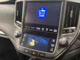 【メーカー純正ナビ】インテリアに溶け込むスタイリッシュな「専用設計」メーカーナビを装備♪視認性や操作性など基本性能にも優れ、より上質なカーライフをお楽しみいただけます。