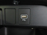 便利なUSBジャックも付いています。
