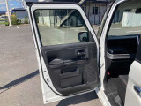 24時間レッカー対応いたします。ご購入後のアフターフォローもお任せください。車のトラブルの際は迷わずお電話ください。