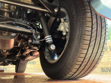 お車を安心してお乗りいただく為には、足回りの定期点検が欠かせません。サービスサポート(有償保証)では無料点検もご提供しており、安心のカーライフをお過ごしいただけるサポート体制が整っています。