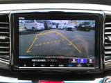 一度使うと手放せない装備【バックカメラ付き】!!駐車の際、これがあれば運転に自信が無い方も安心です!