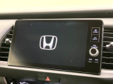 【9インチ ホンダコネクトディスプレイ】視認性の高い大画面ディスプレイでナビの使用や、お持ちのスマートフォンと連携したbluetoothでの音楽再生が可能です♪