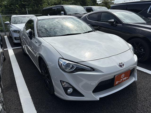86 2.0 GT リミテッド 禁煙車 黒茶ハーフレザーシート 純正ナビ