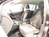 清潔で広々した座席です!是非、現車を見て体感してみてください。