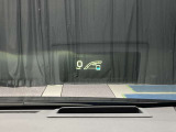 ヘッドアップディスプレイがあれば、大きく視線を動かさなくても速度が分かります!スピードの出し過ぎにも気付けそうですね♪