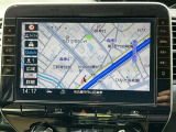 カーナビは日産純正メモリーナビが装着されています。
