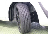 タイヤサイズ 185/60R15。
