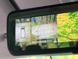 【マルチアラウンドモニター】専用のカメラにより、上から見下ろしたような視点で360度クルマの周囲を確認することができます☆死角部分も確認しやすく、狭い場所での切り返しや駐車もスムーズに行えます。