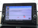 【ナビ】メモリーナビ(MM321D-L)付きです。目的地を設定すれば初めての場所でも簡単に行くことができます。もちろん音楽だって聴けちゃいます♪