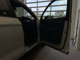 さらにはご納車後のカーライフを想定し、各機関・電気系統のチェック、ロードテストも行いますので、ご遠方のお客様もご安心下さいませ。