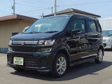 支払総額には車両本体価格のほか、自賠責保険料、税金、登録等に伴う費用が含まれており、岡山県内登録(届出)で店頭納車の場合の価格です。お客様のご要望に基づくオプション等の費用は含みません。