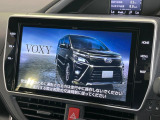 【メーカー純正ナビ】インテリアに溶け込むスタイリッシュな「専用設計」メーカーナビを装備♪視認性や操作性など基本性能にも優れ、より上質なカーライフをお楽しみいただけます。