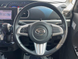 【ステアリングスイッチ】運転中、前方から目線をそらすことなく、オーディオ等の操作が可能な便利機能!安心&快適なドライブを演出してくれます♪