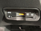 いまや快適なカーライフに欠かせないETCが付いています。
