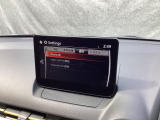 Apple Carplay・Android Auto対応!マツダ コネクト(コマンダーコントロール)でスマートフォンを操作して、通話、音楽を聴いたり、マップで目的地を調べることができます。