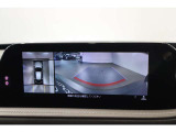 360&deg;ビューモニターは運転が苦手な方もアシストしてくれる便利な機能でございます。