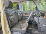 運転席シート廻りは使用感も少なく、良好な状態となっています。丁寧に使われていたことがよくわかりますね。