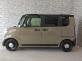 オプションになりますが、ボディーコーティングもご用意しております。新車の輝きに近づき、洗車などのお手入れも楽になりますよ。