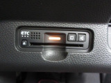 ETC車載器搭載です。スマートICも増えてきており、必須装備といって良い便利装備です。
