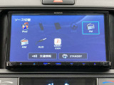 AUX接続可能です。