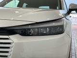LEDヘッドライトは、点灯の瞬間から最大光量を発揮し、突然暗くなるトンネルなどでの安定感を高めます。