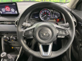 【純正革巻きステアリング】上質な革を使用することで、手にしっかり馴染みとても運転しやすいハンドルです♪