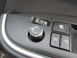 駐車時や狭い道でのすれ違い時に気を使うミラー。電動格納式ドアミラーはそんな時に便利です。