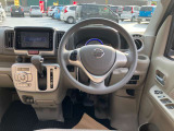 大きな窓で視界が良く運転がしやすいです
