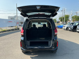トランクフロア内!
