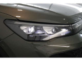 LEDヘッドライト+LEDテールランプ付き。高い視認性を確保しながら、消費電力の少なさと長寿命を実現させた次世代のライトです。
