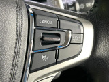 【レーダークルーズコントロール】高速道路での長距離走行が楽に!!自動で速度を保つクルーズコントロールが、衝突軽減システムと連携し、前方の車両を感知して車間を保つように速度調節してくれます!!