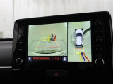 全周囲モニターです。狭い駐車場も画像で確認出来て安心です♪