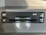 【ETC】高速道路の料金所をストレスなく通過!話題のスポットやサービスエリアに多い「スマートIC」利用時は必須のアイテムです。当店でセットアップを実施、ご納車当日からすぐにご利用いただけます!