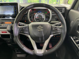 【純正革巻きステアリング】上質な革を使用することで、手にしっかり馴染みとても運転しやすいハンドルです♪