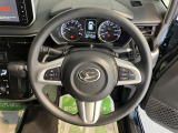 ダイハツディーラーでは「ダイハツ認定U-CAR」という基準を設け、車選びに詳しくないお客様でも「安心して選べる」をご提供しています。
